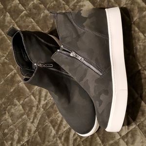 Size 10 Soda platform boot